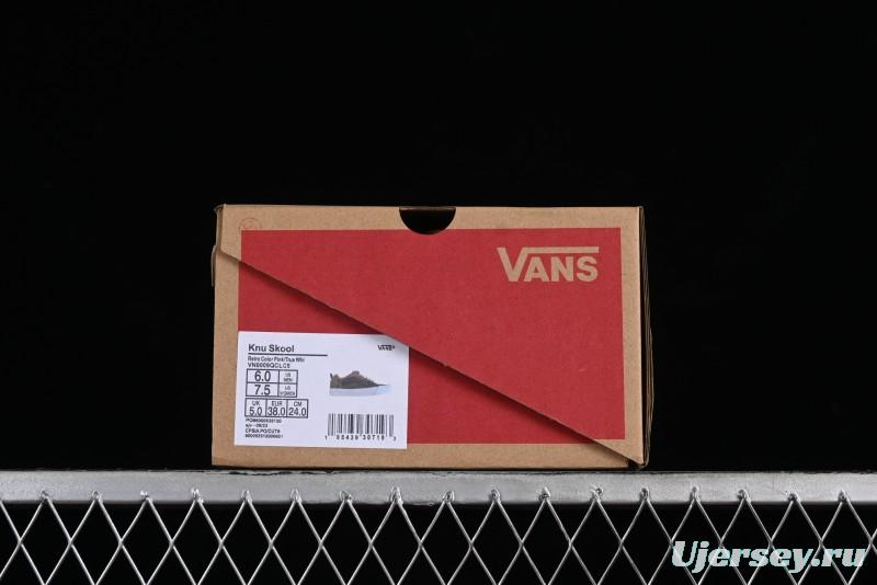 Vans Classics Knu Skool Retro Sneakers with Enlarged Toe and Thickened Trim - VN0009QCLC5