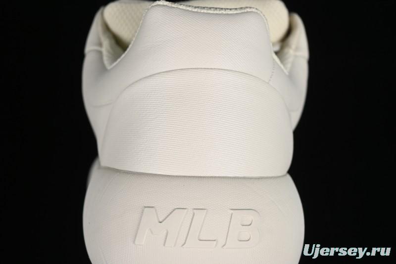 MLB Chunky Classic Base New York Yankees Lightweight Platform Casual Sneakers - 3ASXCCB4N07CRS