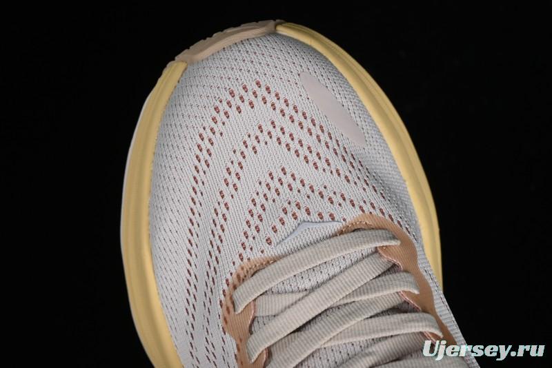 HOKA ONE ONE Bondi 8 Functional Cushioned Running Shoes with Soft EVA Midsole - 1123202 SSEG