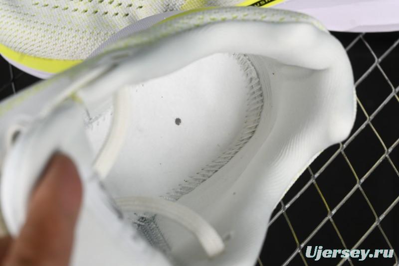 Nike Zoom Winflo 11 Moon Landing Mesh Breathable Casual Running Shoes with Cushioning - FJ9509-101