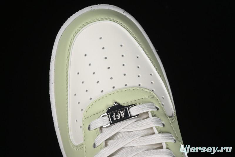 Nike Air Force 1 '07 Low Casual Sneakers with Full-Length Air Cushion - FN8540-100