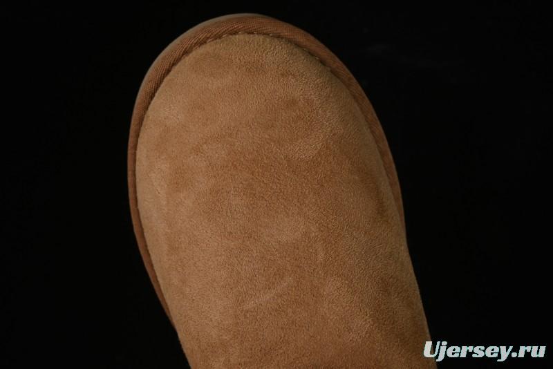 UGG Classic Short II Genuine Shearling Snow Boots with TREADLITE Outsole - 1016223