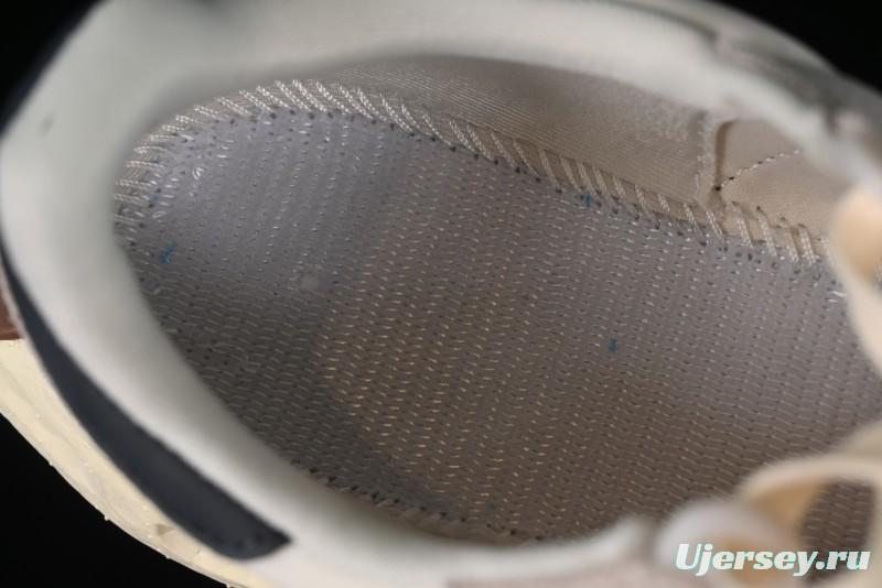 Adidas Retropy E5 IE8105 Running Shoes with Boost Cushioning - IE8105
