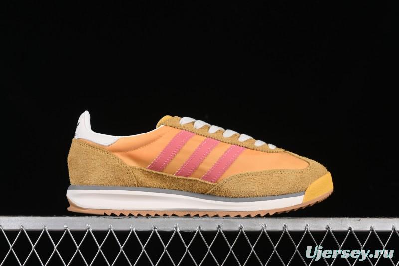 Adidas Originals SL 72 RS Retro Running Shoes with Nylon Upper and Suede Accents - IH0896