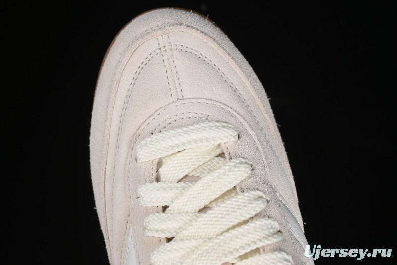 New Balance RC42 Series Retro Football Training Casual Sneakers - URC42EA