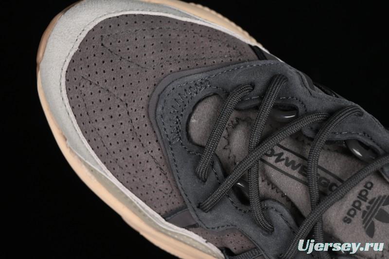 Adidas Originals Ozweego TR Retro Lightweight Running Sneakers - IF8577