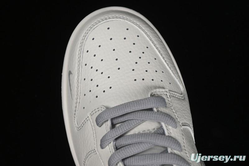 Nike SB Dunk Low Supreme x THE NORTH FACE Skate Shoes - BM0234-502