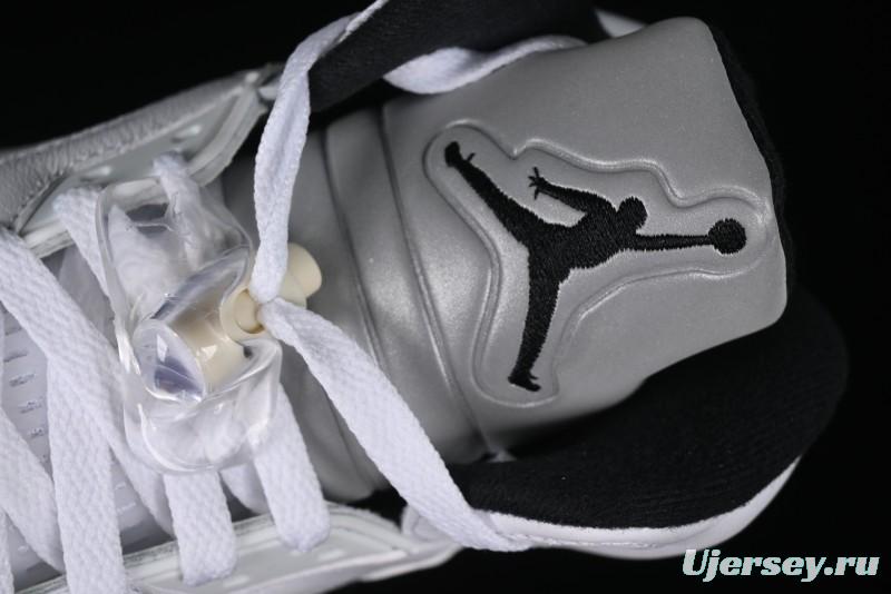 Nike Air Jordan 5 Retro Basketball Shoes in White/Silver/Black - DD0587-110