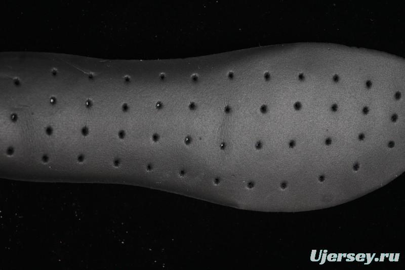 New Balance FuelCell SC Elite v4 Low-Top Running Shoes with Breathable Knit Upper and FuelCell Technology - MRCELLA4