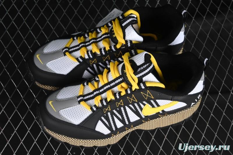 Nike Air Humara Retro Trail Running Shoes with 1990s Outdoor Style - AJ1102-001