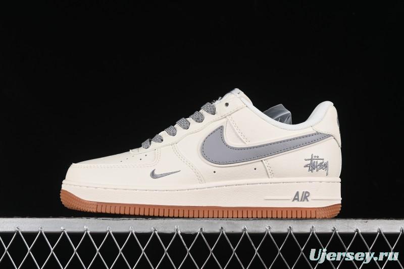 Nike Air Force 1 '07 Low Stussy Collaboration - Light Bone Gum Sole Casual Sneakers - XZ5688-003