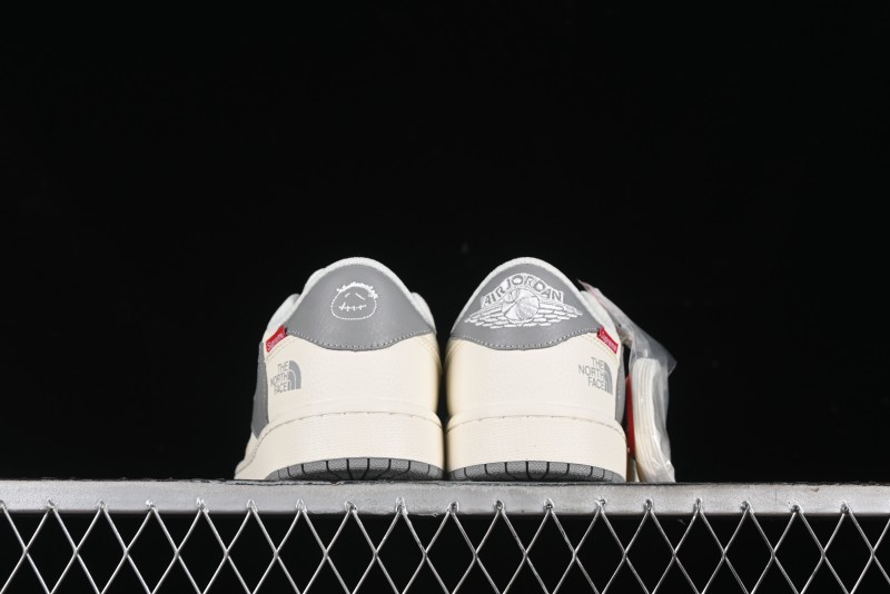 Nike Travis Scott x Fragment Design x Air Jordan 1 Low OG SP AJ1 Supreme North Face Collaboration - DIY1688-001