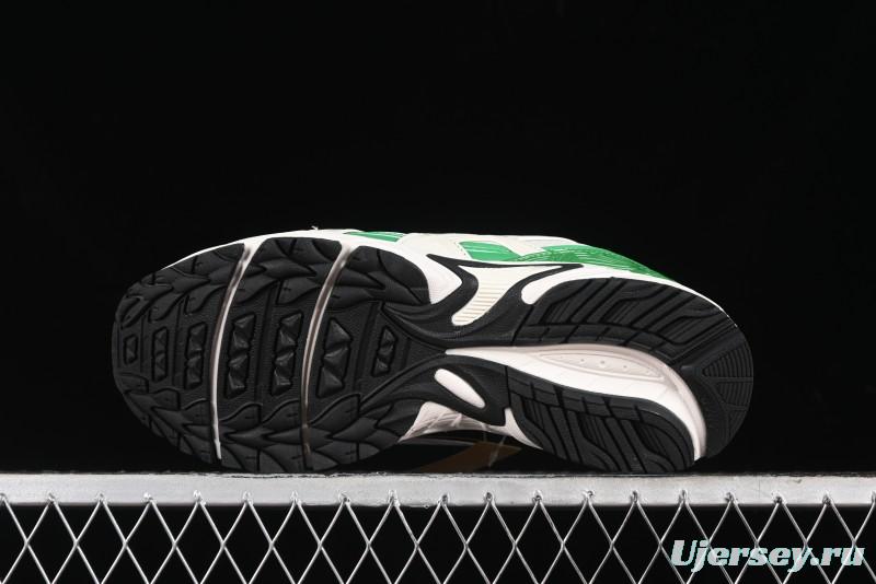 Asics Gel-Kahana Tr V4 Running Shoes with FF BLAST PLUS Cushioning - 1203A586-100