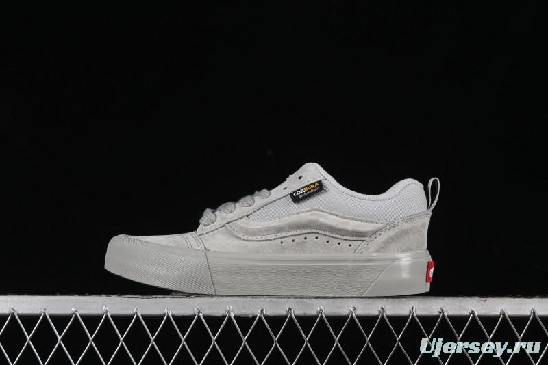 Vans Knu Skool Low Top Retro Casual Vulcanized Sneakers in Grey - VN000CRPBXC