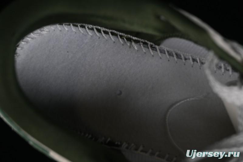 Nike SB Dunk Low Supreme x Stussy Triple Collaboration - Off White Green Swoosh Anniversary Custom Low-Top Casual Sneakers - SJ2068-303