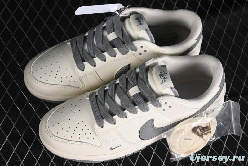 Nike SB Dunk Low Stussy Collaboration - Off White Dark Grey Swoosh Anniversary Custom Low-Top Casual Skate Shoes - DQ1098-382