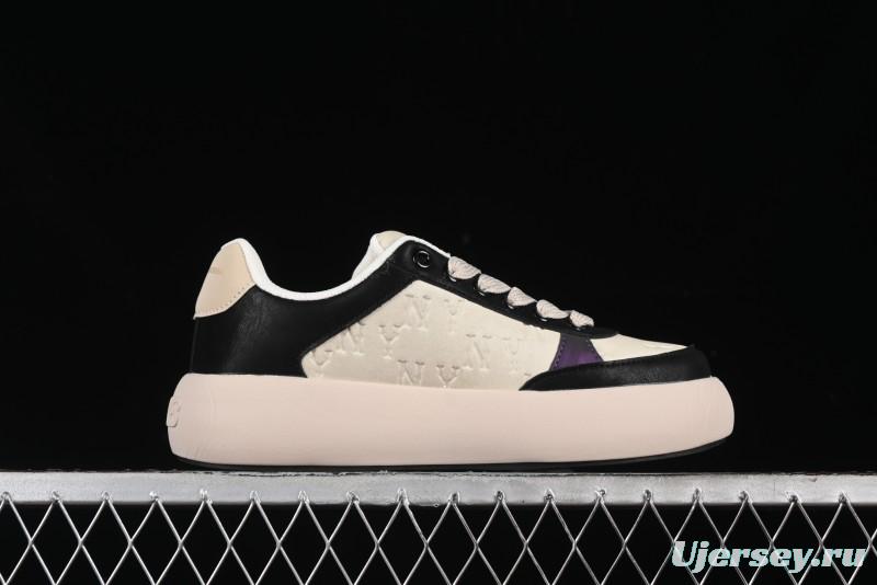 MLB Chunky Classic Base New York Yankees Lightweight Platform Casual Sneakers - 3ASXBMN4N50BKS