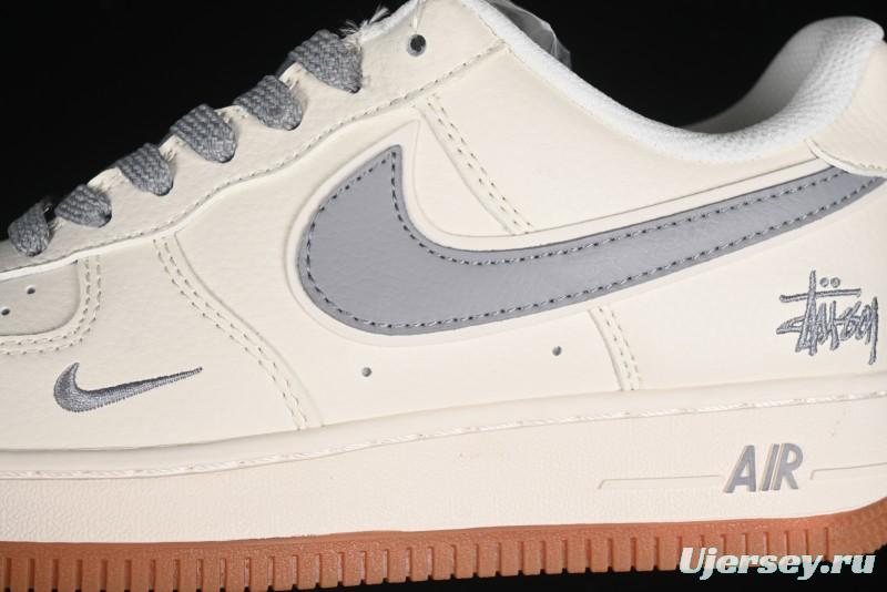 Nike Air Force 1 '07 Low Stussy Collaboration - Light Bone Gum Sole Casual Sneakers - XZ5688-003