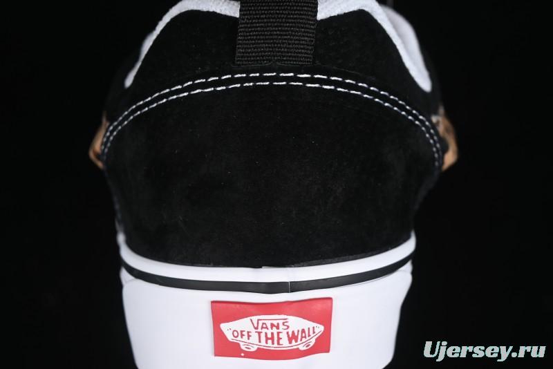 Vans Classics Knu Skool Sneakers with Leopard Print Logo in Black - VN000D2GBA2