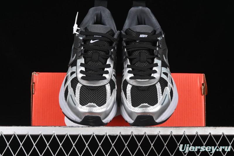 Nike V2K Runtekk 3XL Retro Low-Top Running Shoes with Shock Absorption and Anti-Slip Design - FD0736-005