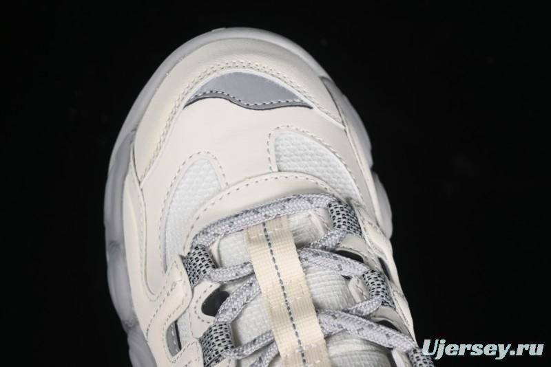 Fila Breathable Cat Paw Sneakers F12W441102FWA with Lightweight Eco-Friendly Material and Cushioned EVA Midsole