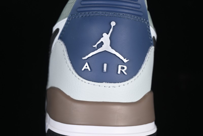 Nike Air Jordan Legacy 312 Low AJ312 Sneakers with Velcro Strap - HV5970-101