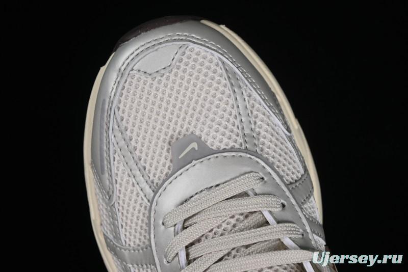 Nike Runtekk 3XL Cushioned Low-Top Retro Running Shoes with Anti-Slip Design - FD0736-103