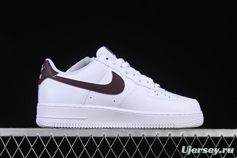 Nike Air Force 1 '07 Low Casual Sneakers with Full-Length Air Cushion - FJ4146-112