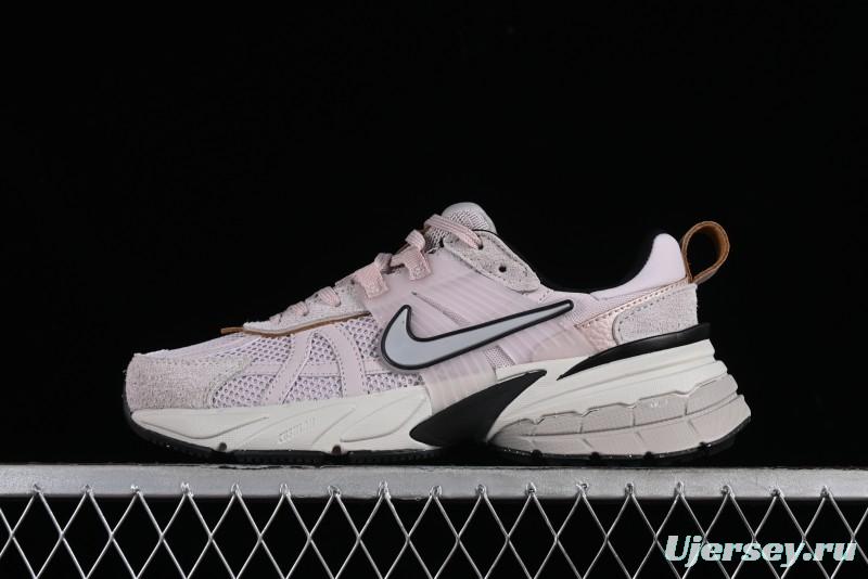 Nike Runtekk V2K Retro Low-Top Running Shoes with Cushlon Foam and Anti-Slip Design - FN6703-001