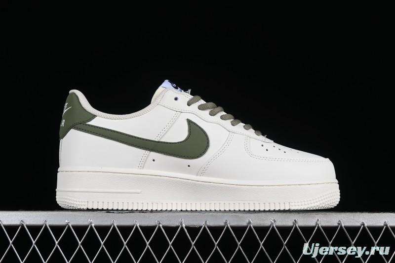 Nike Air Force 1 '07 Low Casual Sneakers in White Green Colorway - CQ5059-110