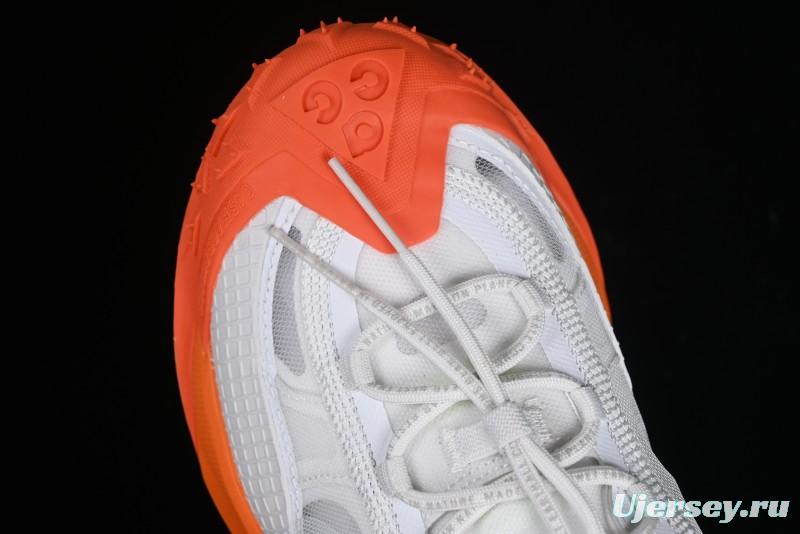 Nike ACG Mountain Fly 2 Low GTX SE Outdoor Hiking Shoes with GORE-TEX and React Foam - DV7903-100