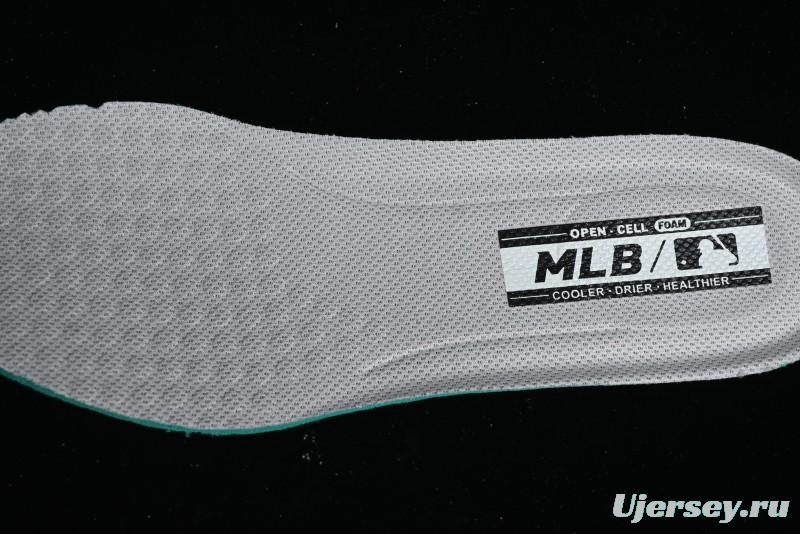 New York Yankees MLB Fast Ball Classic Monogram Retro Casual Running Shoes - 3ARNFSB4N50SIS