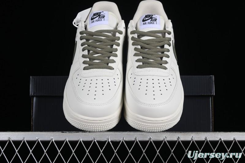 Nike Air Force 1 '07 Low Casual Sneakers in White Green Colorway - CQ5059-110