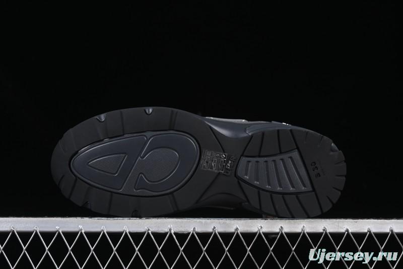 Dior B30 Sneakers with Reflective CD30 Logo and Lightweight Rubber Sole - CD30