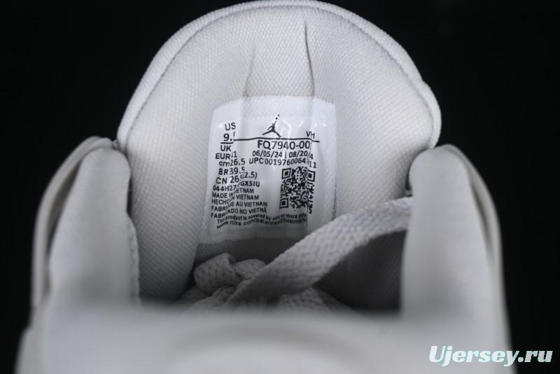 Nike Air Jordan 4 Remastered Sneakers with Textile Mesh Leather and Suede Upper - FQ7940-001