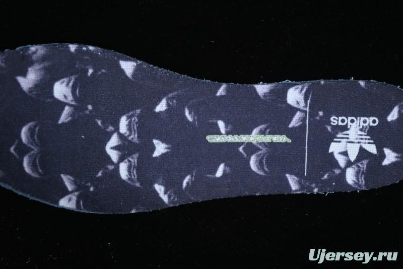 Adidas Originals Campus 00s Retro Casual Sneakers with Chunky Silhouette - IE8349