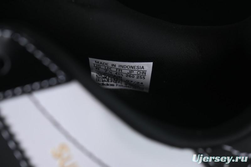 Adidas Originals Superstar XLG Casual Sneakers with Shell Toe and Thick Sole - IE8409