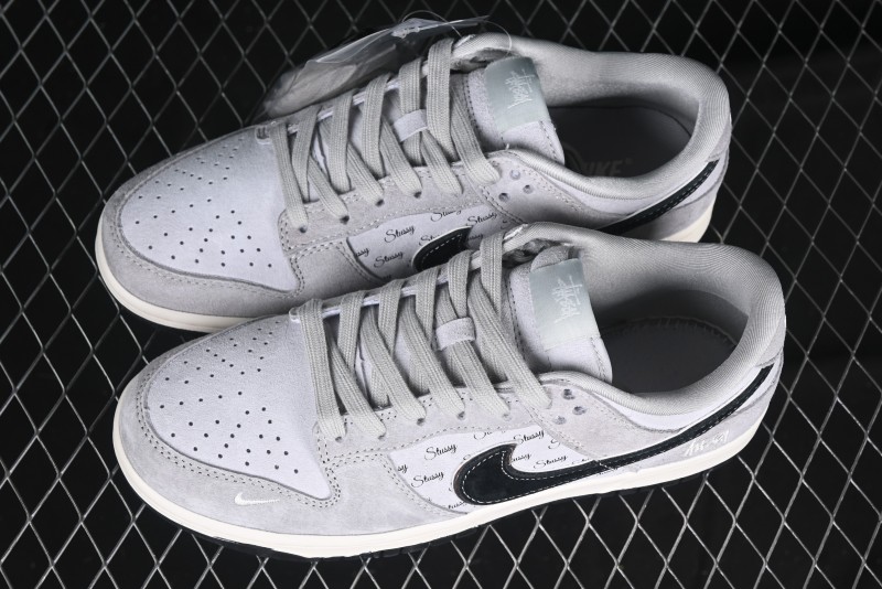 Nike SB Dunk Low Stussy Collaboration - Black Swoosh Anniversary Custom Low-Top Casual Skate Shoes - XX3168-069