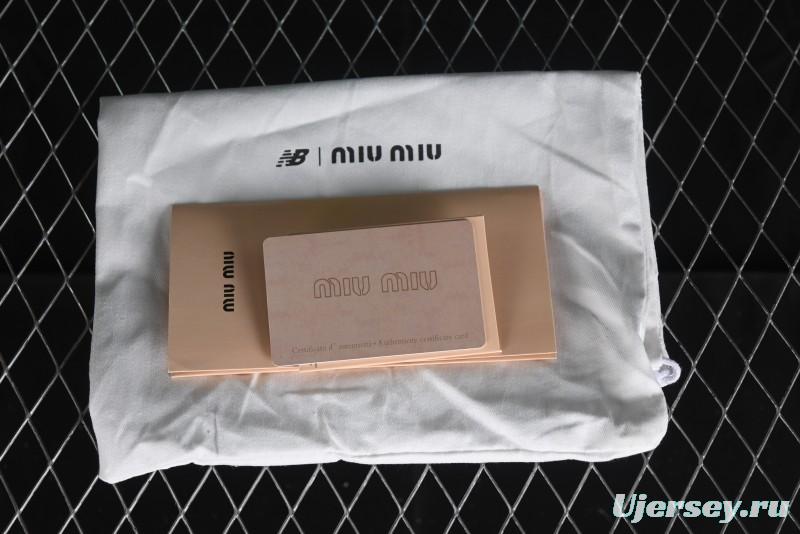 Miu Miu x New Balance 530 Low-Top Retro Running Sneakers with Deconstructed Design - AJD4