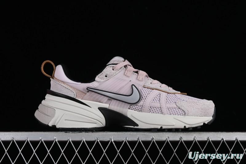 Nike Runtekk V2K Retro Low-Top Running Shoes with Cushlon Foam and Anti-Slip Design - FN6703-001