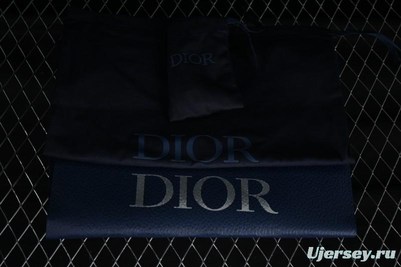 Dior B30 Sneakers with Reflective CD30 Logo - CD鞋