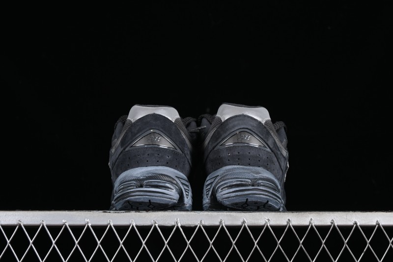 New Balance 2002 Series Retro Casual Running Shoes with Upgraded N-ERGY Cushion - M2002RBV