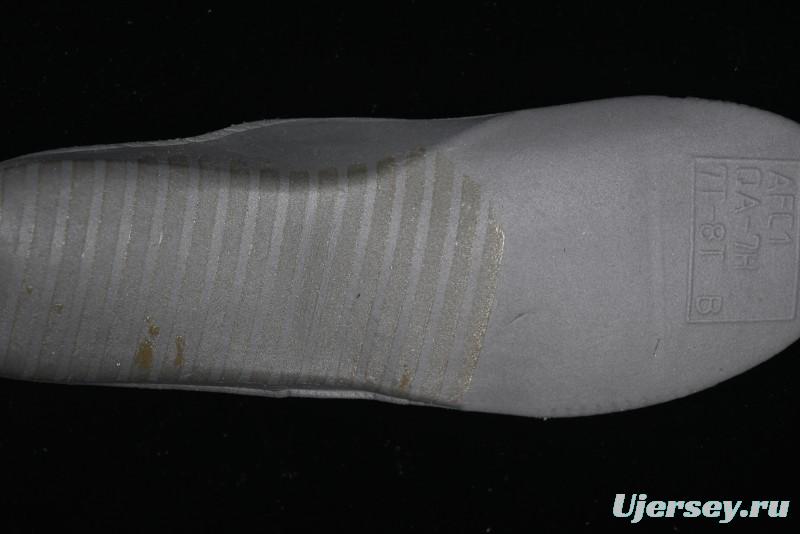 Nike Air Force 1'07 Low Casual Sneakers with Full-Length Air Cushion - HQ2037-200