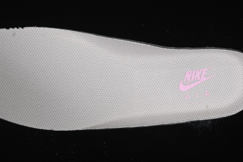Nike Air Force 1 '07 Low Hello Kitty Comic Series Custom Low-Top Sneakers - DB3301-222
