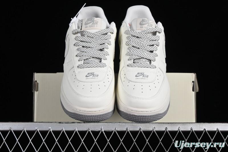 Nike Air Force 1 '07 Low Casual Sneakers with 3M Reflective Details and Full-Length Air Cushion - CJ1379-603