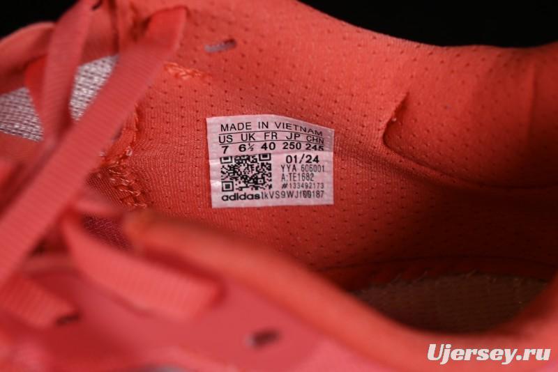 Adidas Supernova Rise M TE1682 Lightweight Casual Running Shoes with Dreamstrike+ Cushioning