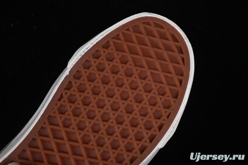 Vans Premium Old Skool 36 Retro Skate Shoes with Cushioned Insole - VN000D56239