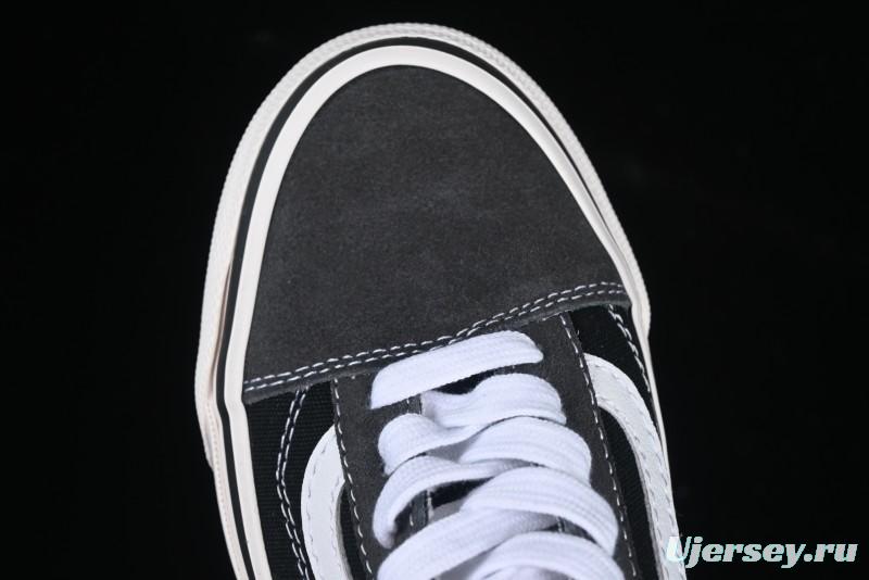 Vans Premium Old Skool 36 Retro Skate Shoes with Cushioned Insole - VN000D56239