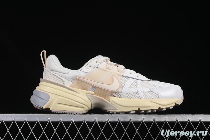 Nike Runtekk V2K Retro Low-Top Running Shoes with Cushlon Midsole - HQ1512-110