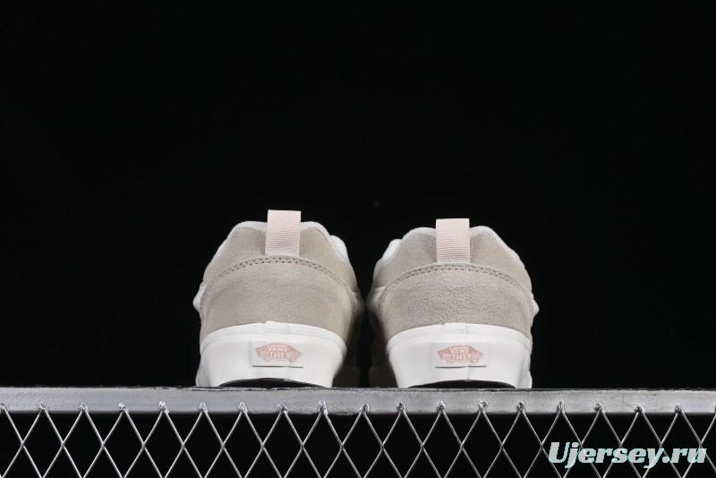 Classic Low-Top Suede Skate Sneakers - Minimalist Gray